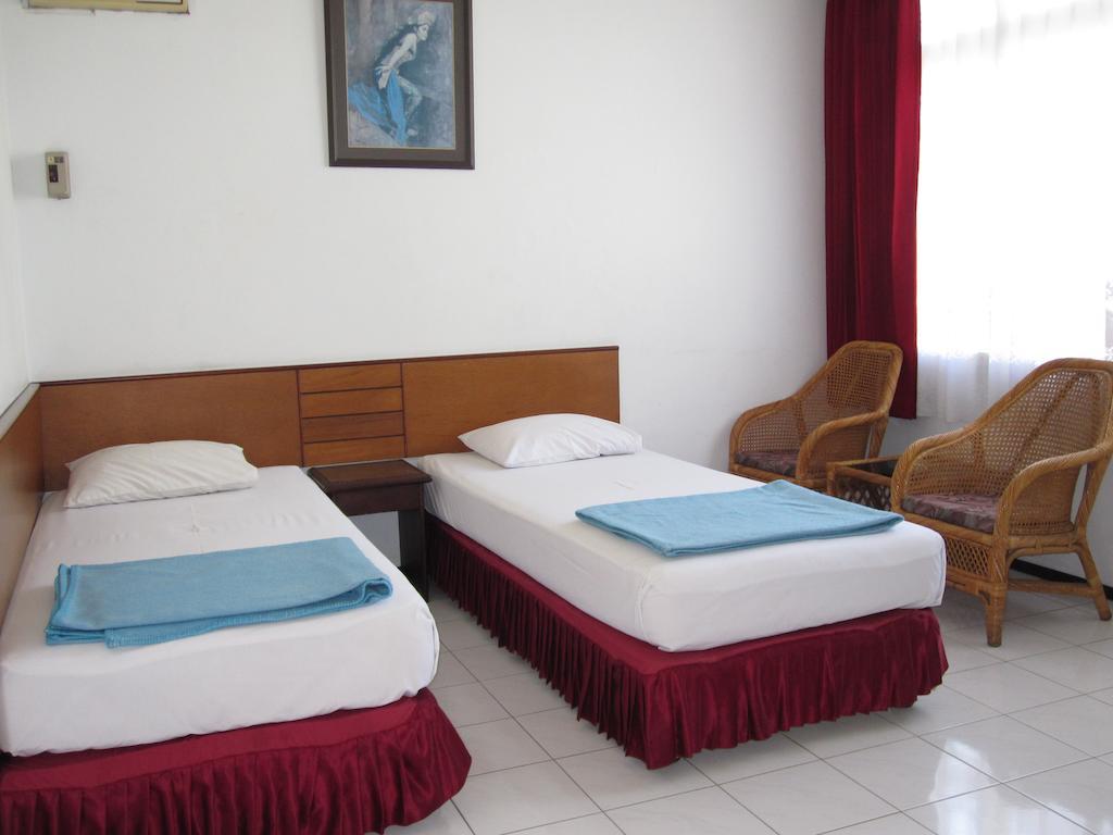 Hotel Tosari Маланг Номер фото